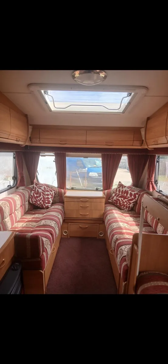 4 berth swift caravan - Image 3
