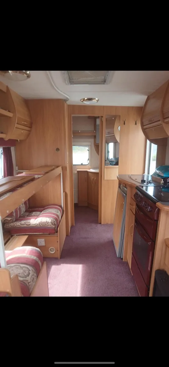 4 berth swift caravan - Image 4