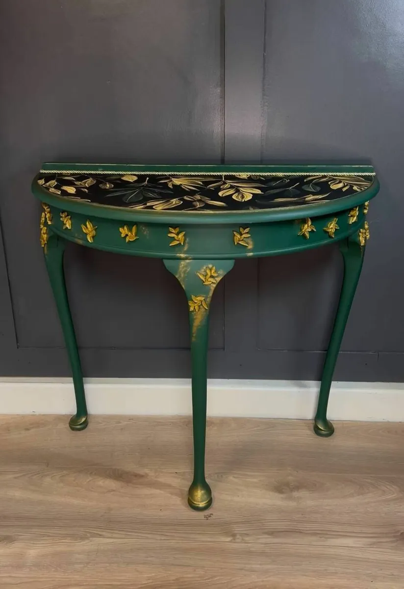 Half mon table console table - Image 1