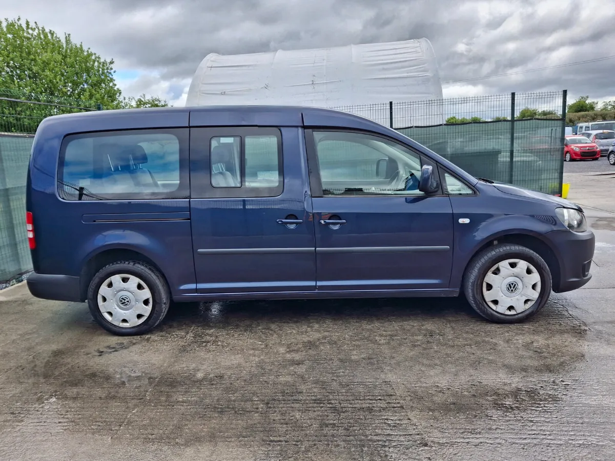 ?2013 Vw.  Caddy  7 seater Automatic - Image 3