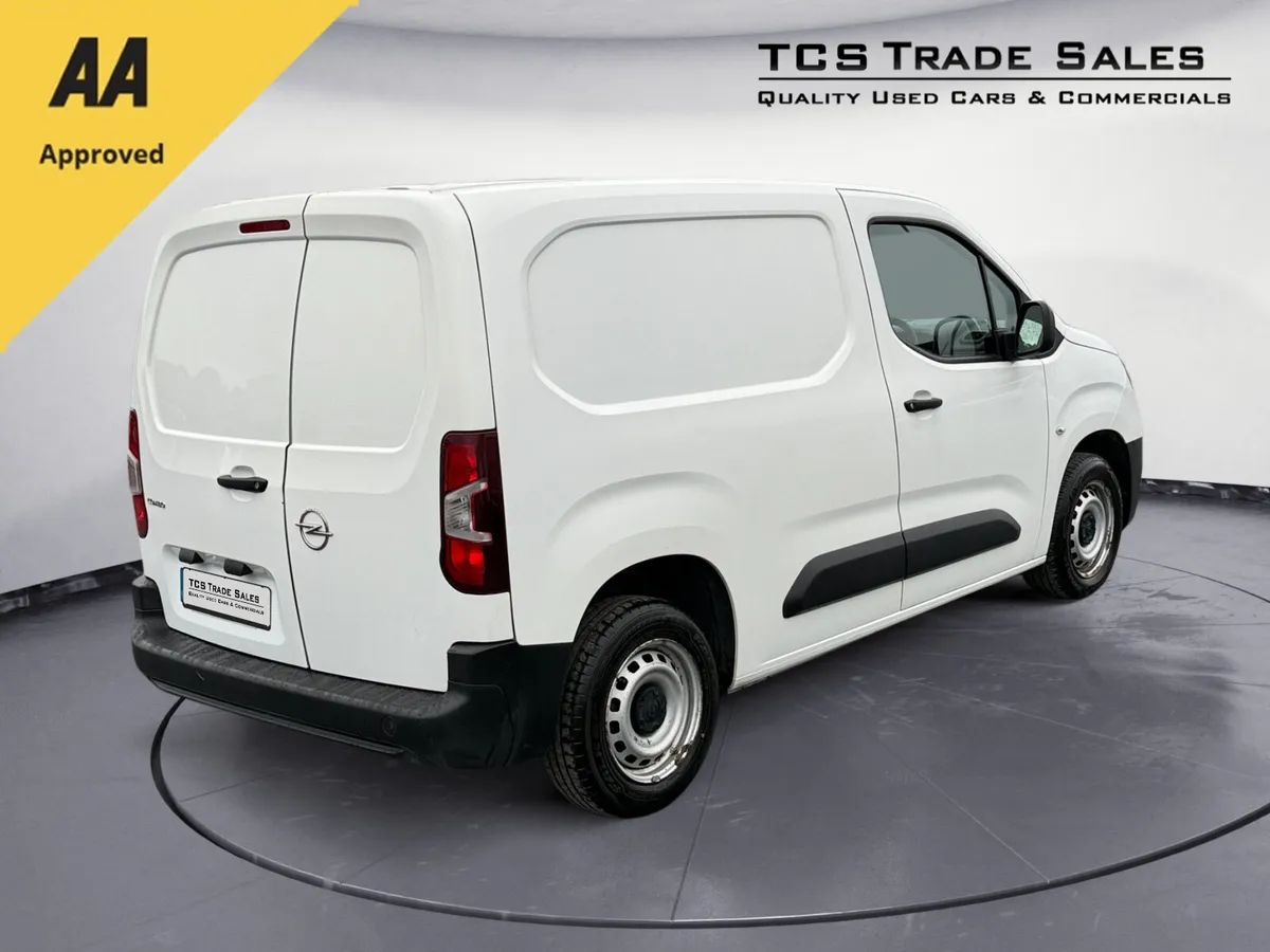 2020 Opel Combo 1.5 Cdti 3 Seats - Image 4