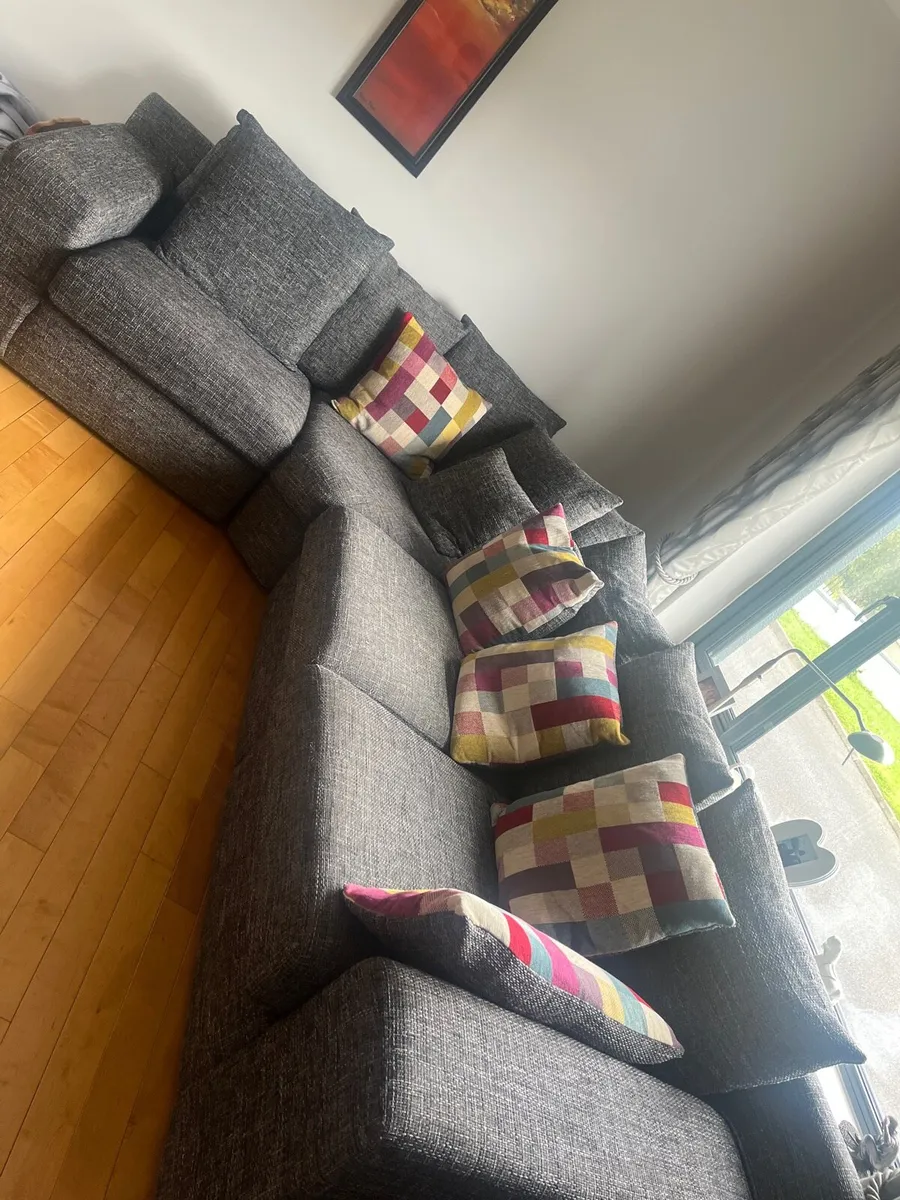 L SHAPED sofa - Image 1
