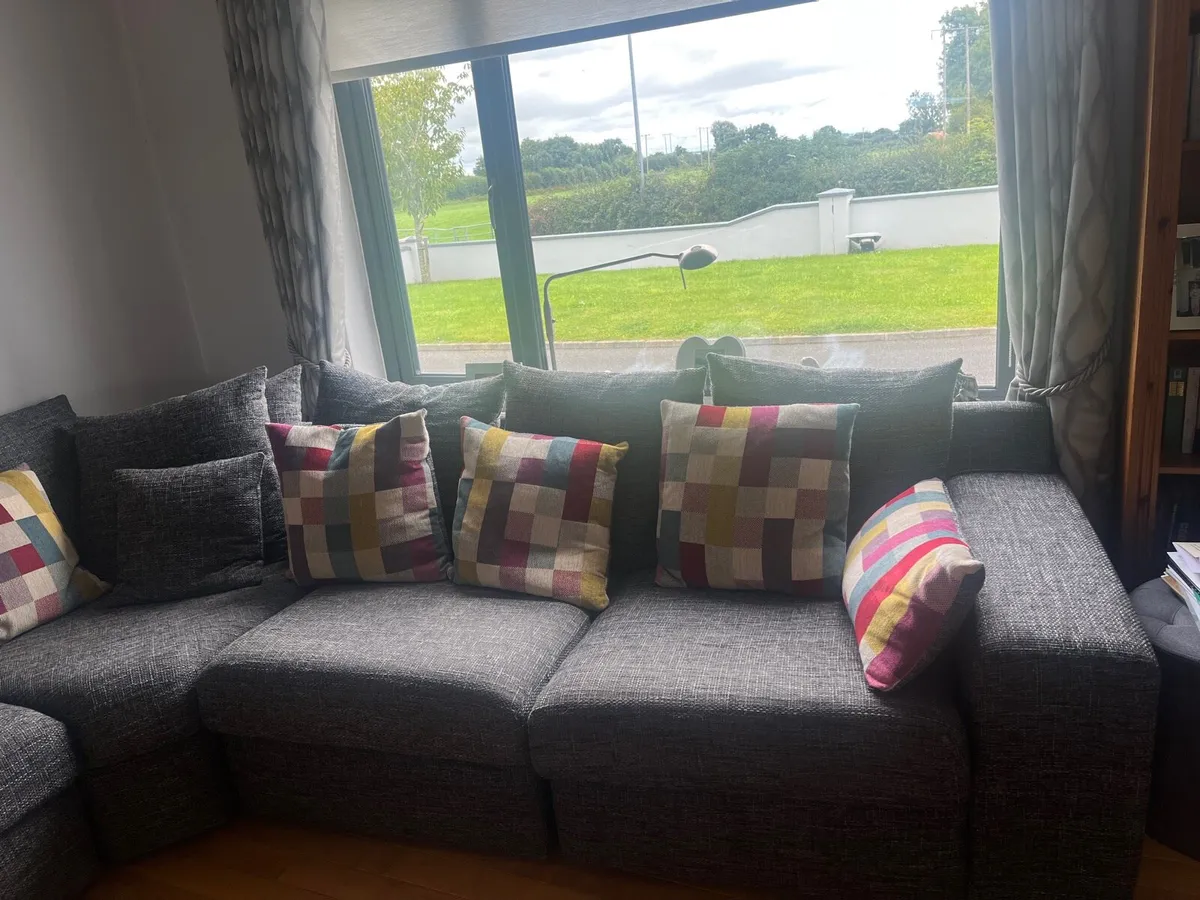 L SHAPED sofa - Image 2