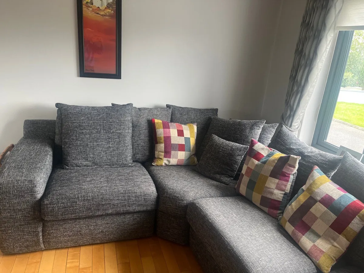 L SHAPED sofa - Image 3