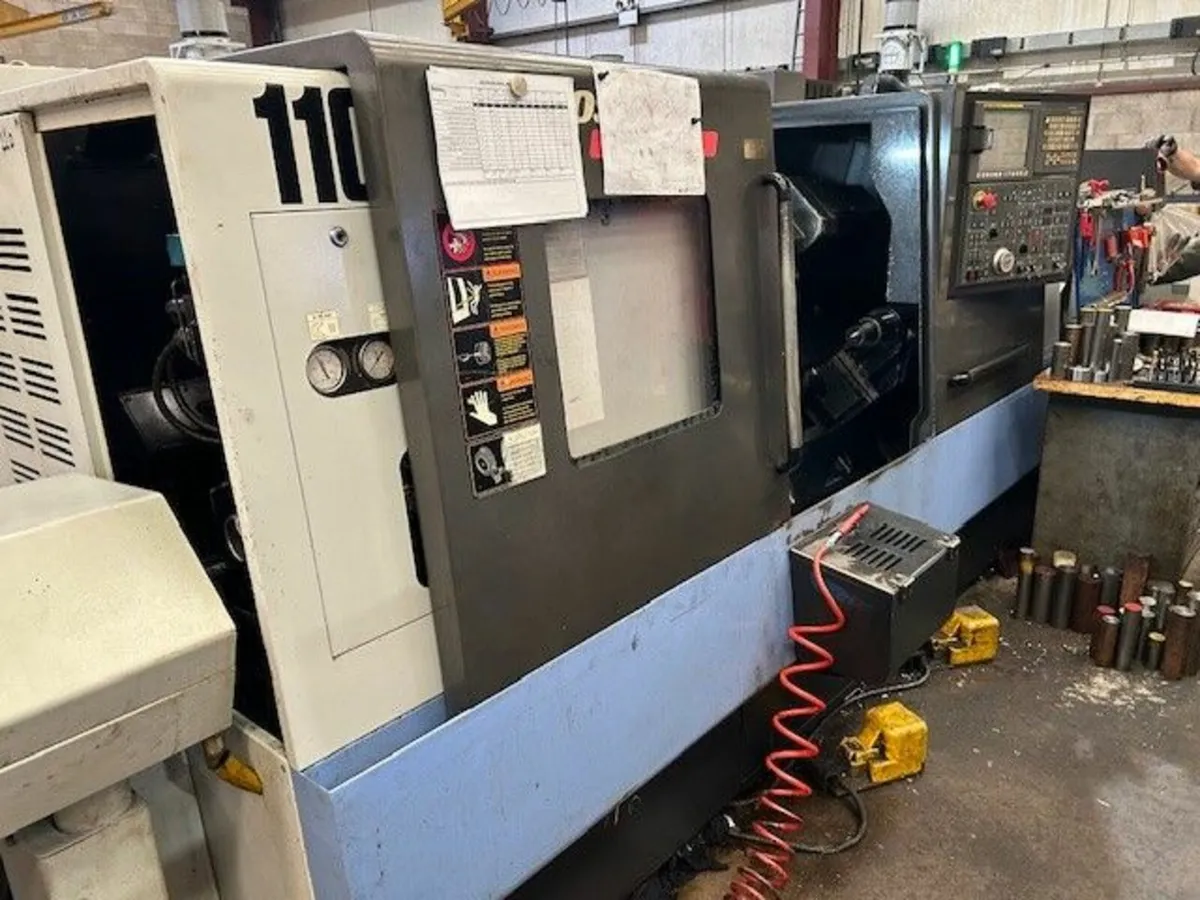 DOOSAN PUMA 280 LM CNC LATHE - Image 4