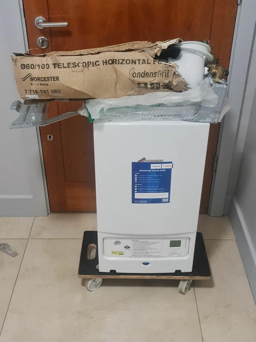 New & Unused Worcester Bosch Combi Boiler for Sale - Image 4
