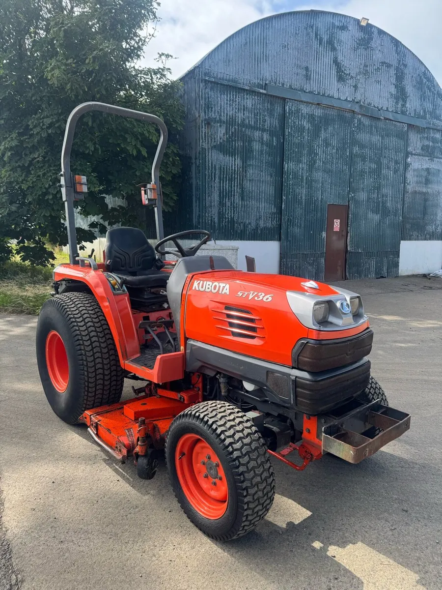 Kubota Compact Tractor with Mid Mounted Deck - Image 4