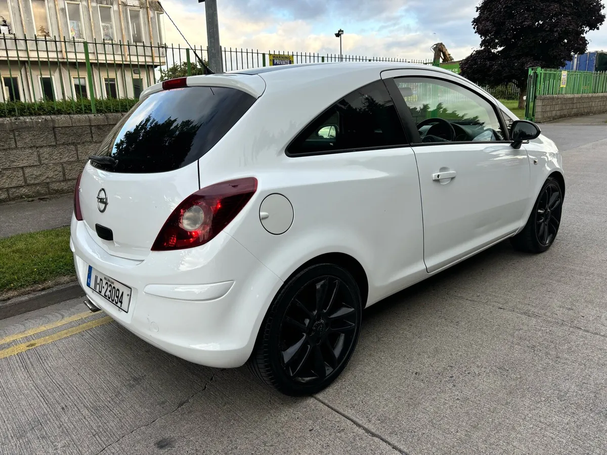 Opel Corsa 1.2 Special Edition NCT 08/2026 - Image 2