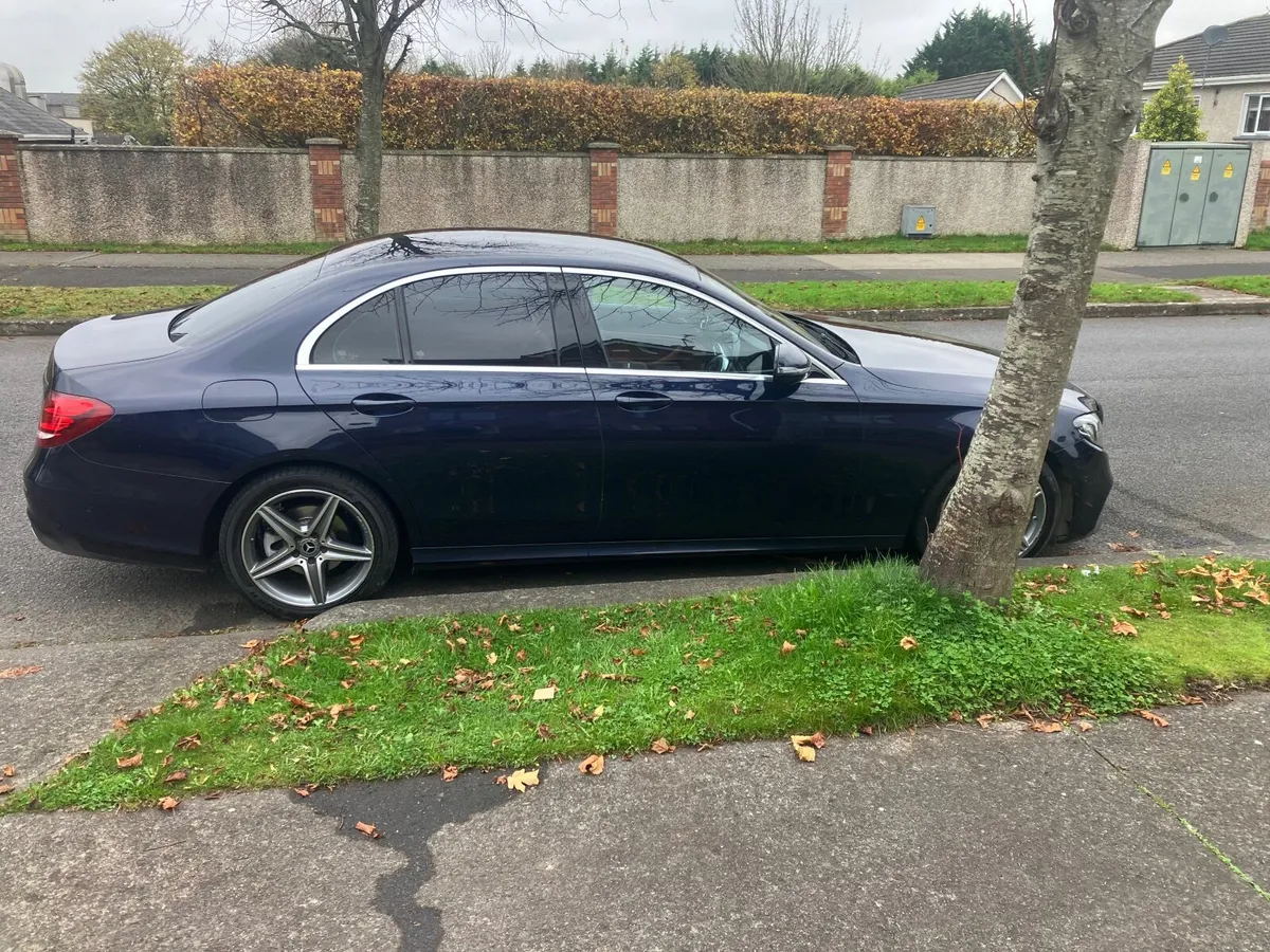 Mercedes-Benz E-Class 2019 - Image 1