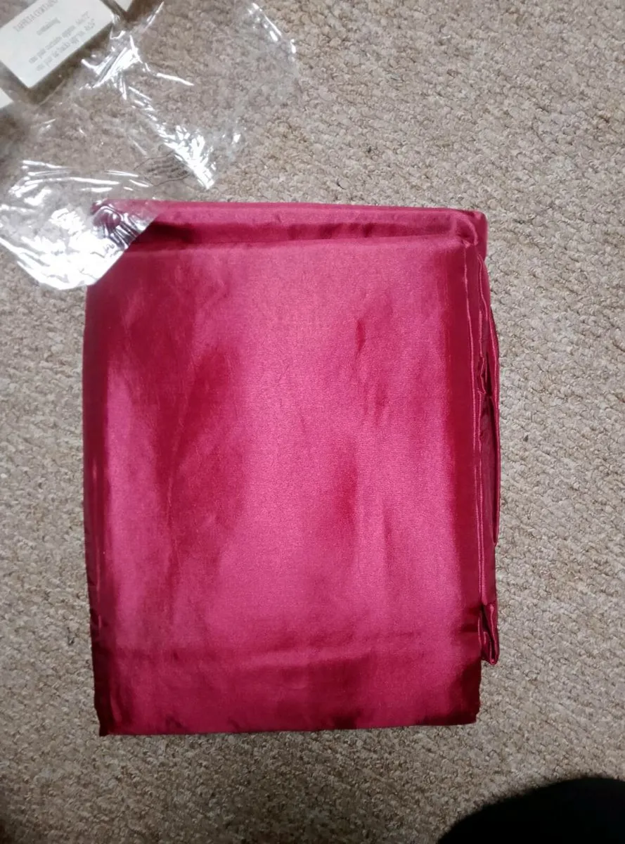 Curtains - Image 1