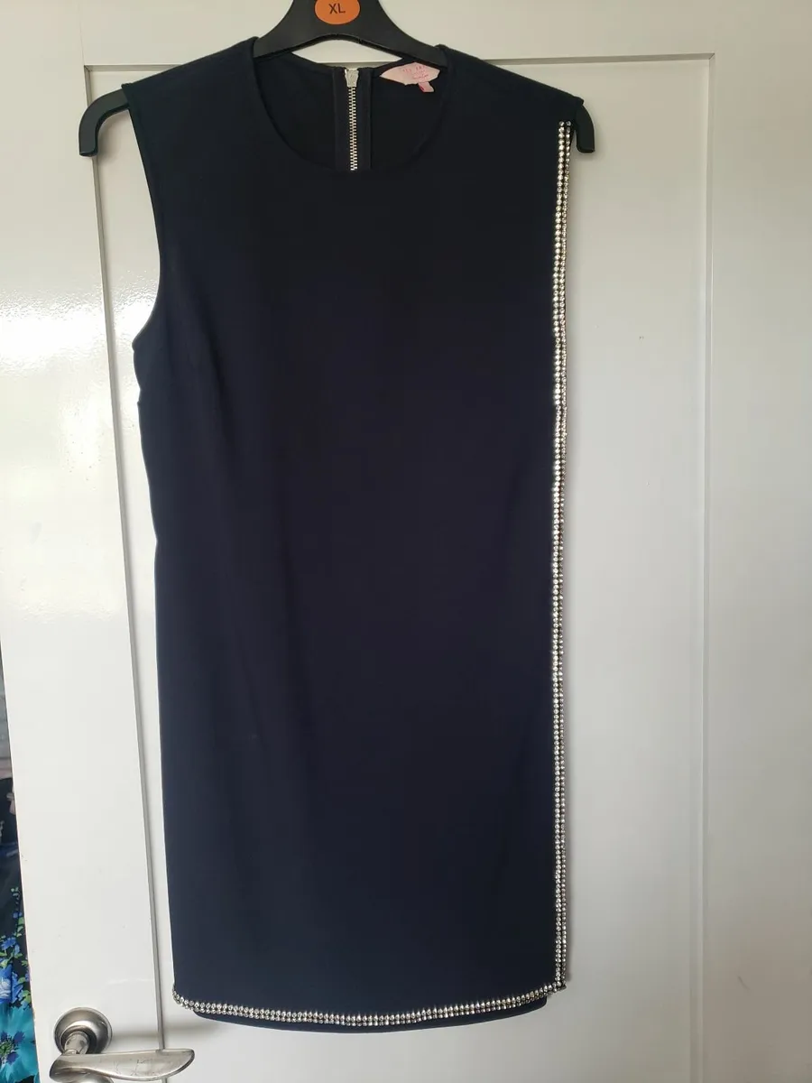 Ladies dresses - Image 2