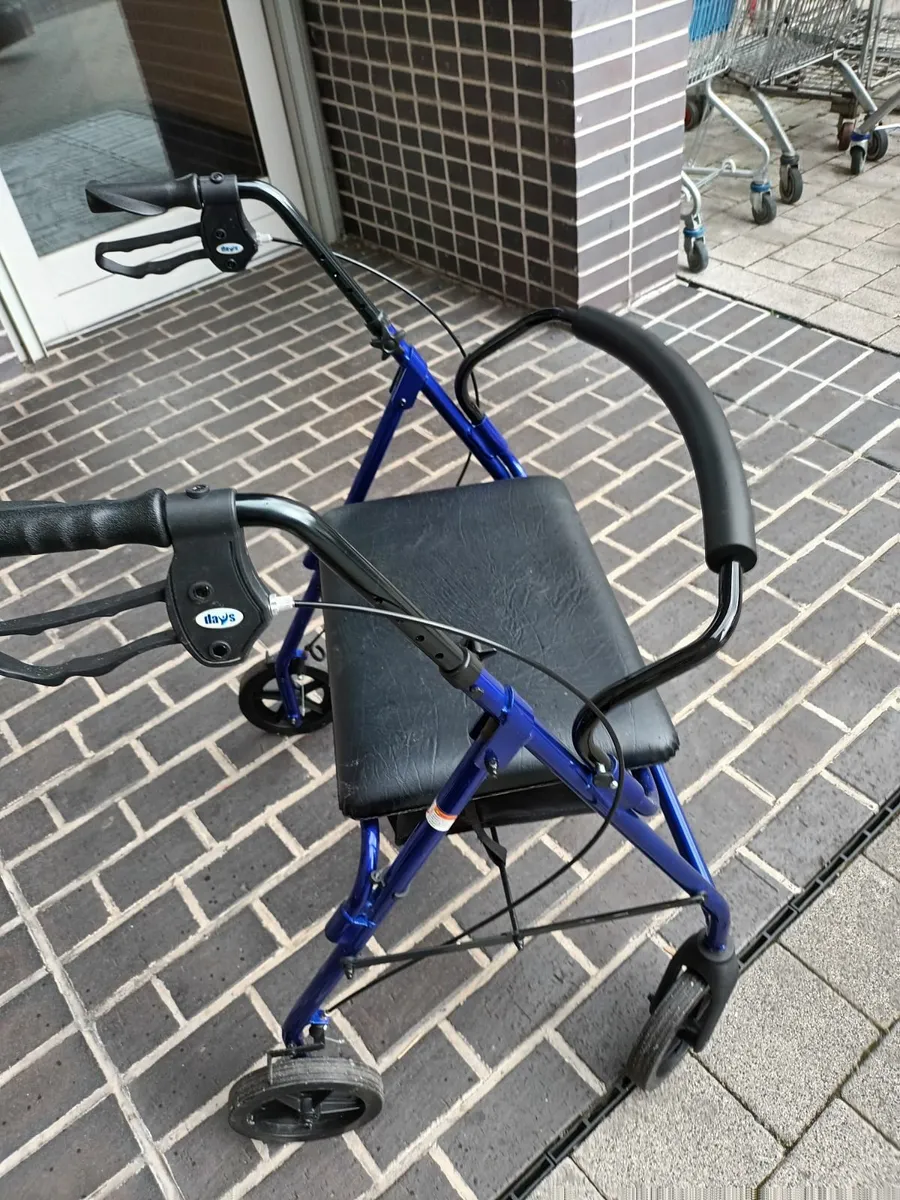 Mobility Walker with brakes. - Image 3