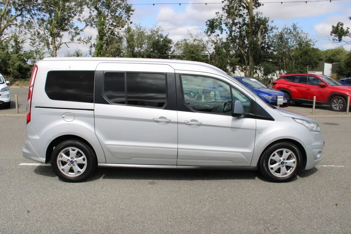 Ford TOURNEO CONNECT Grand Connect 2.0tdci 7 Seats - Image 3