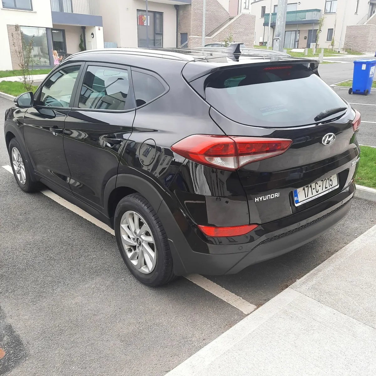 Hyundai Tucson Executive (well-kept, clean) - Image 4