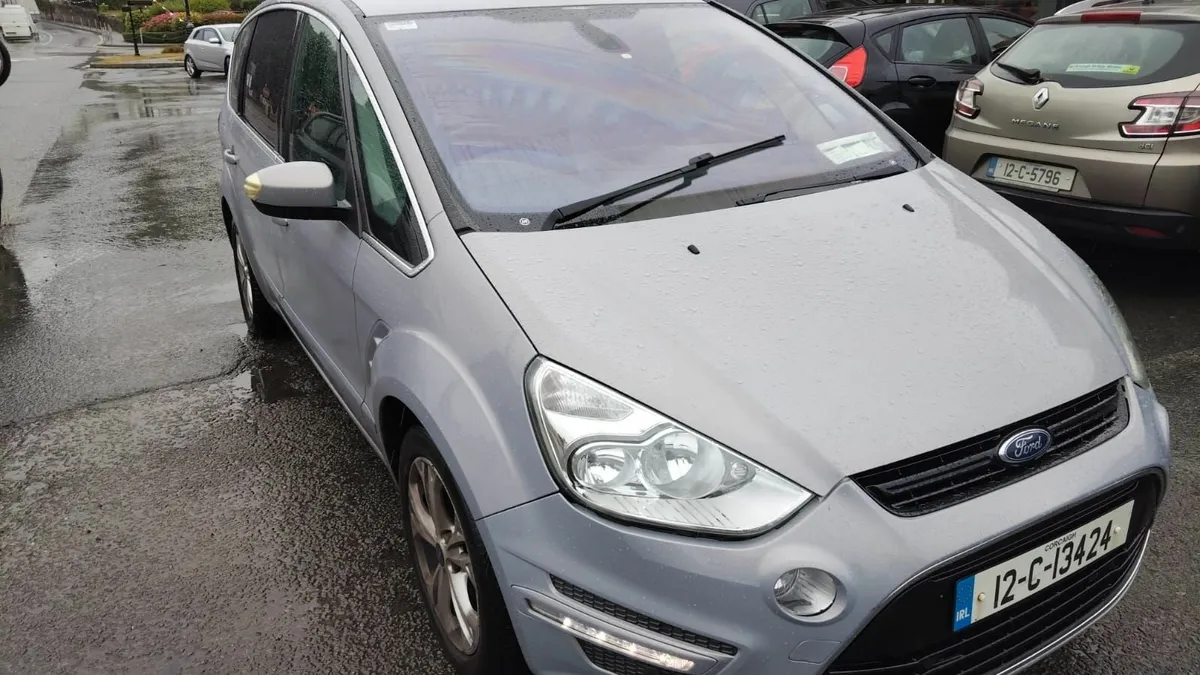 Ford S-Max 2012 - Image 2
