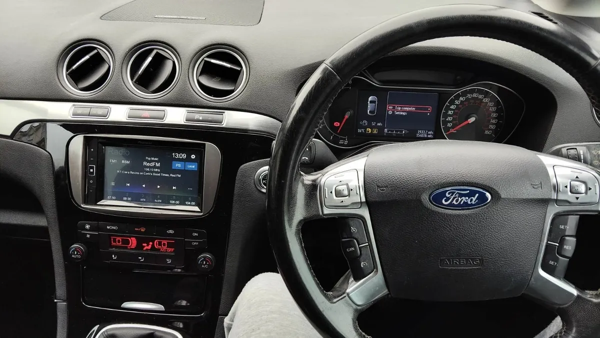 Ford S-Max 2012 - Image 3