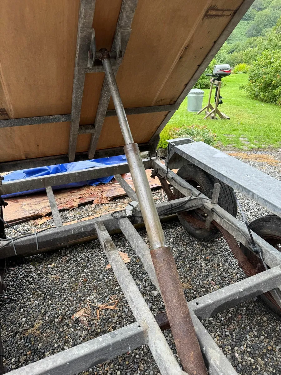 Tipping Trailer - Image 3