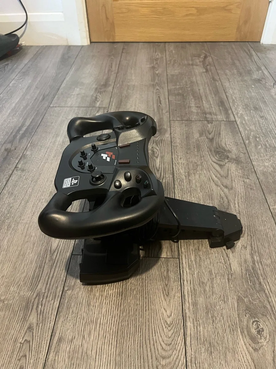 Racing wheel with pedals - Image 3