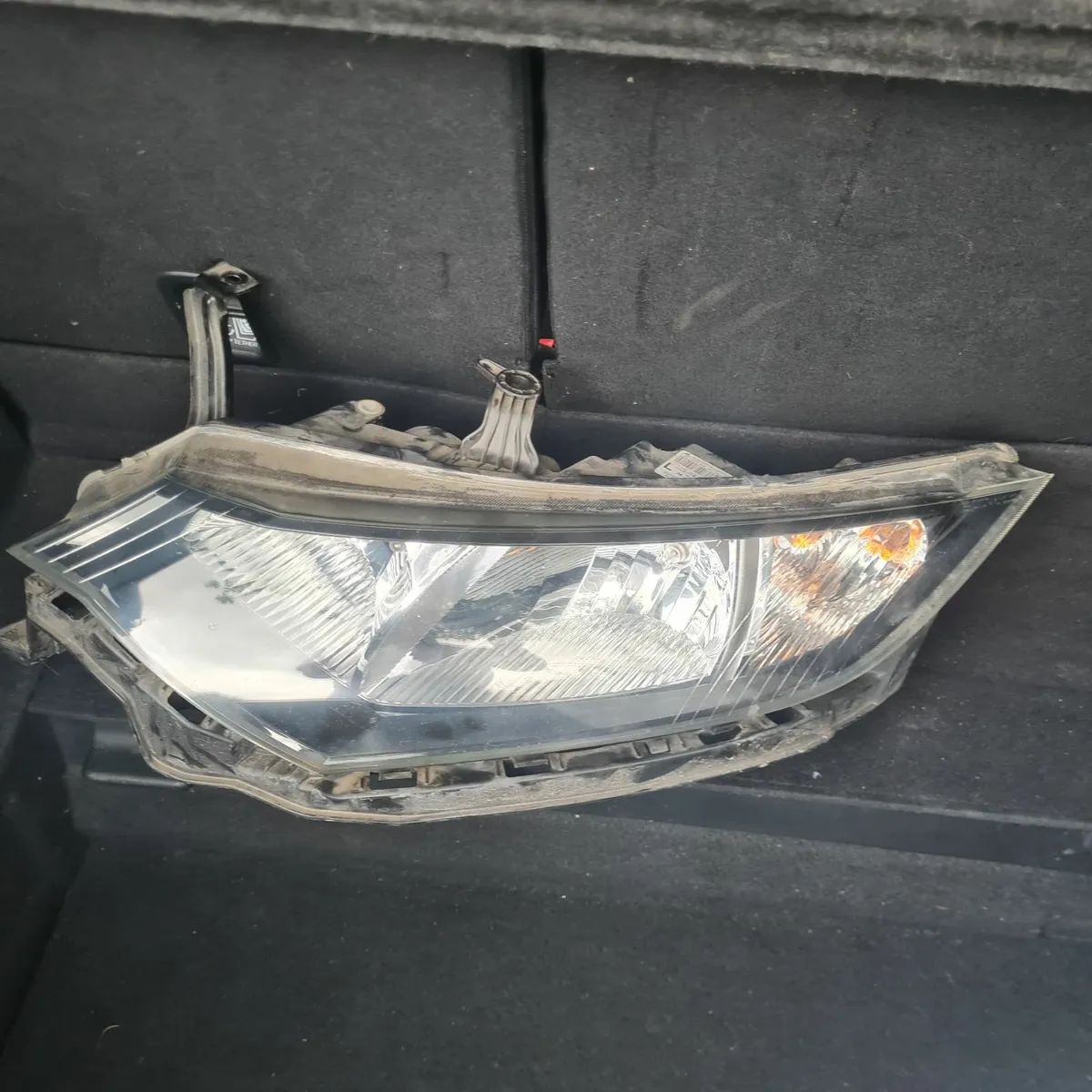 Headlights assembly honda civic 2015 - Image 1