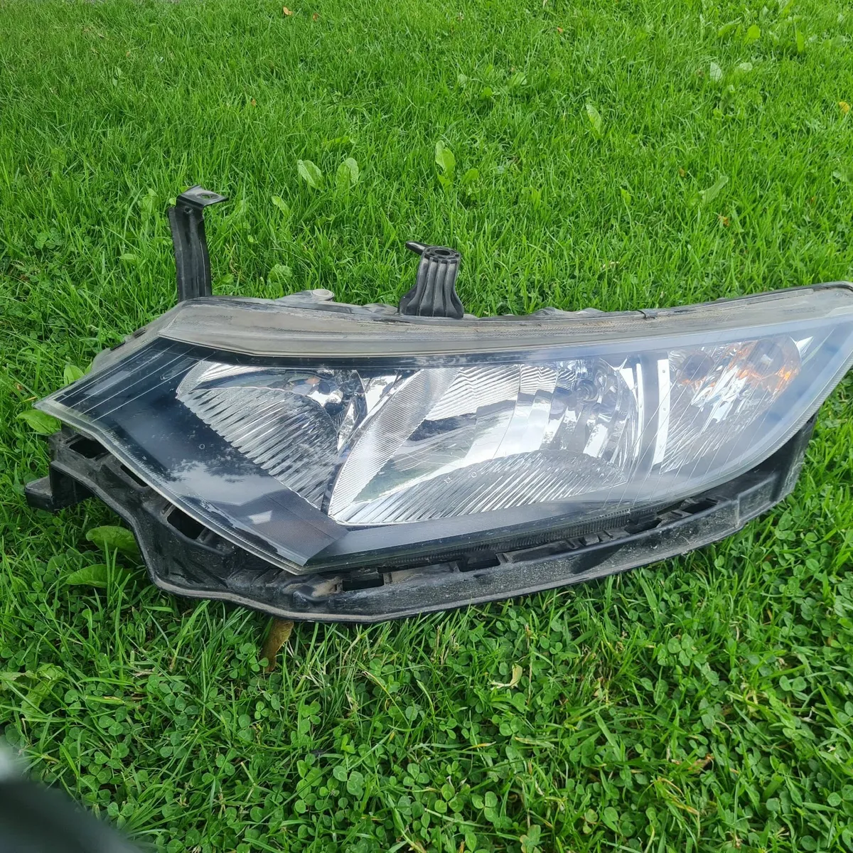 Headlights assembly honda civic 2015 - Image 3
