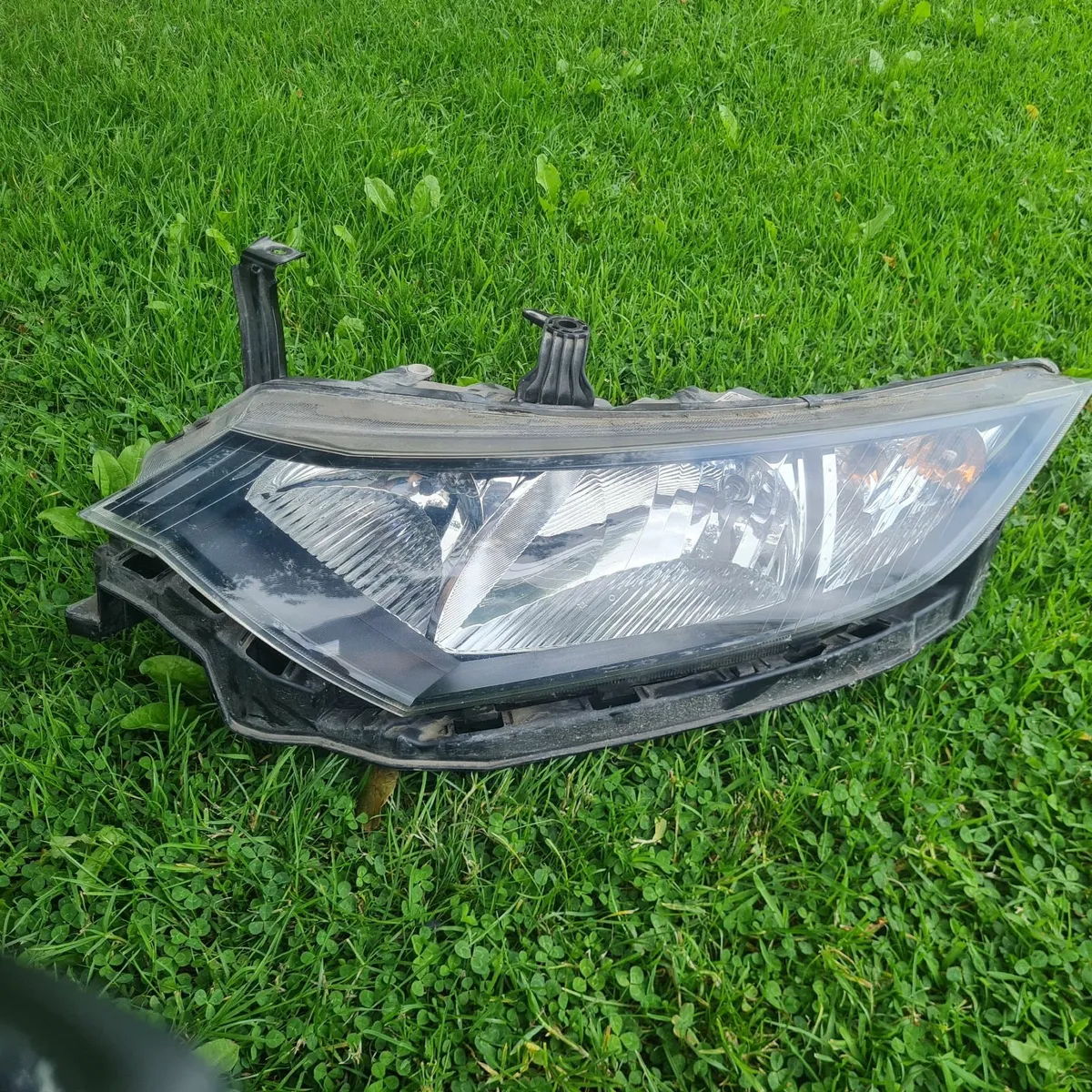 Headlights assembly honda civic 2015 - Image 4