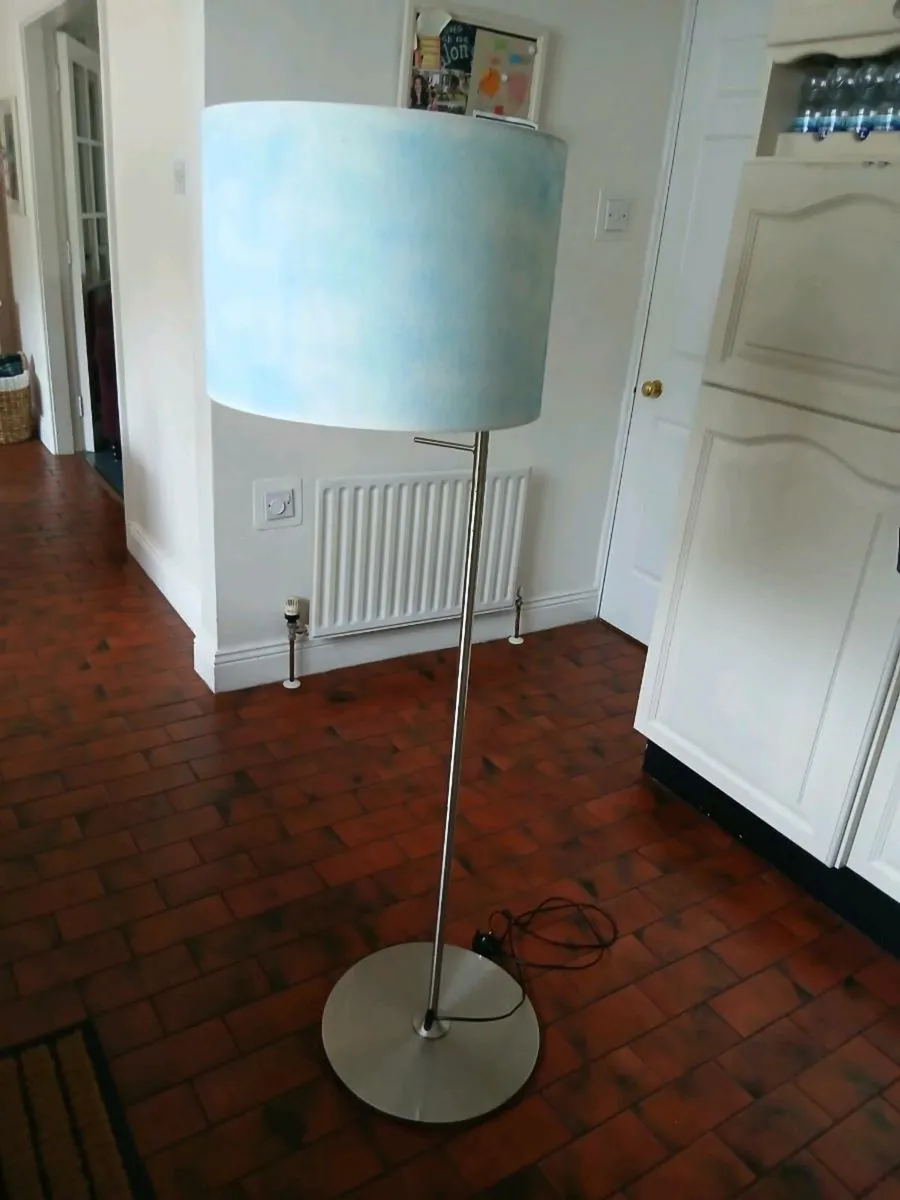 Floor lamp - Image 2
