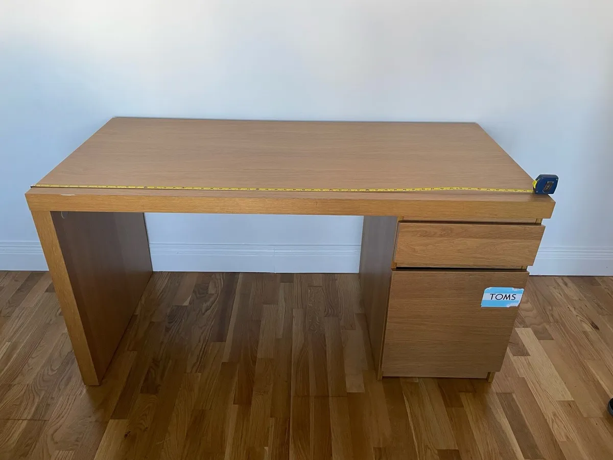 Desk - Image 2