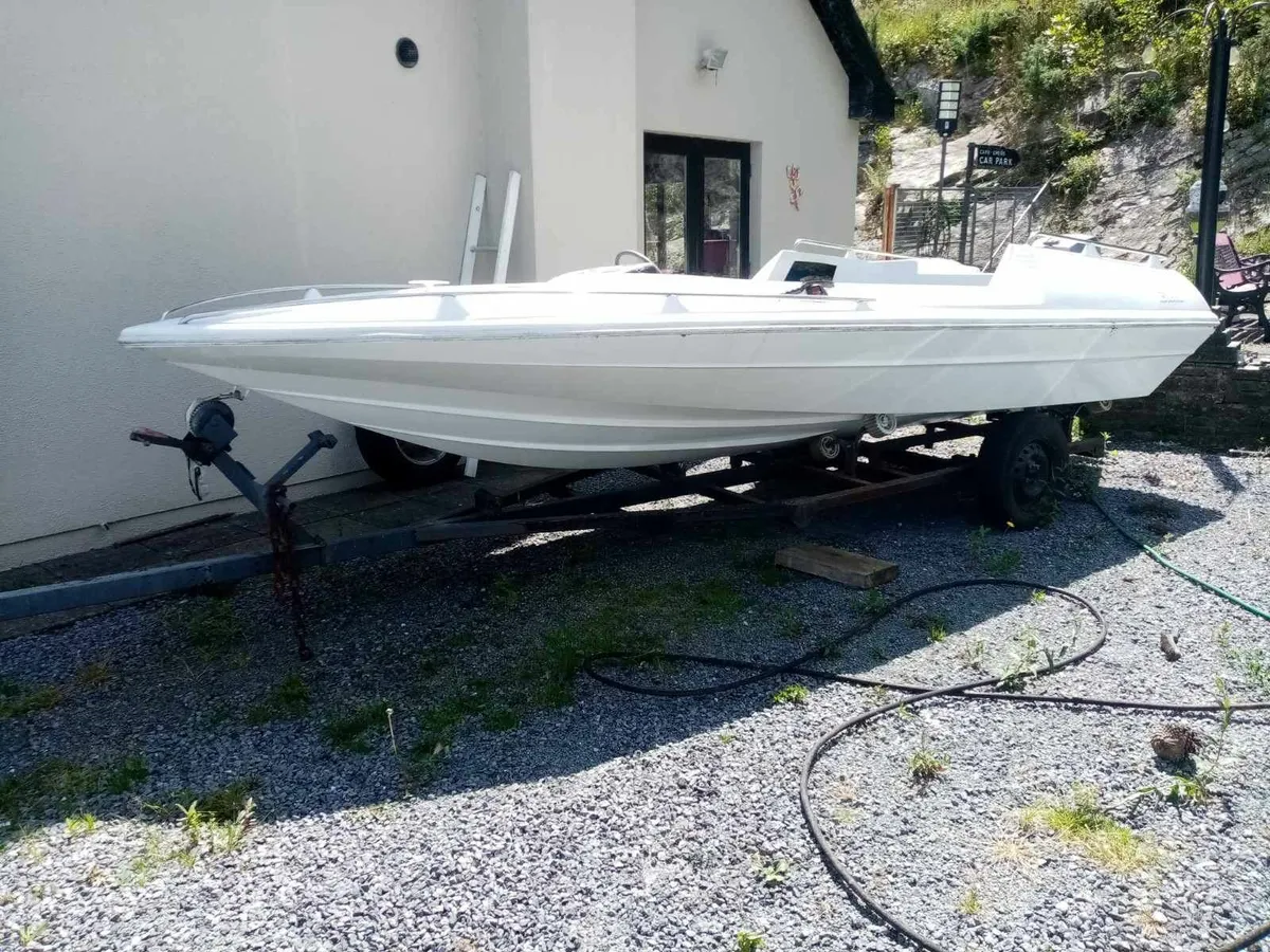 Speedboat - Image 3