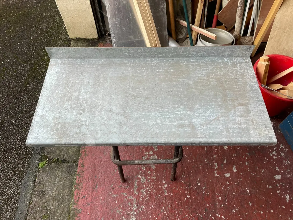 Steel Shelves - Galvanised - Image 1