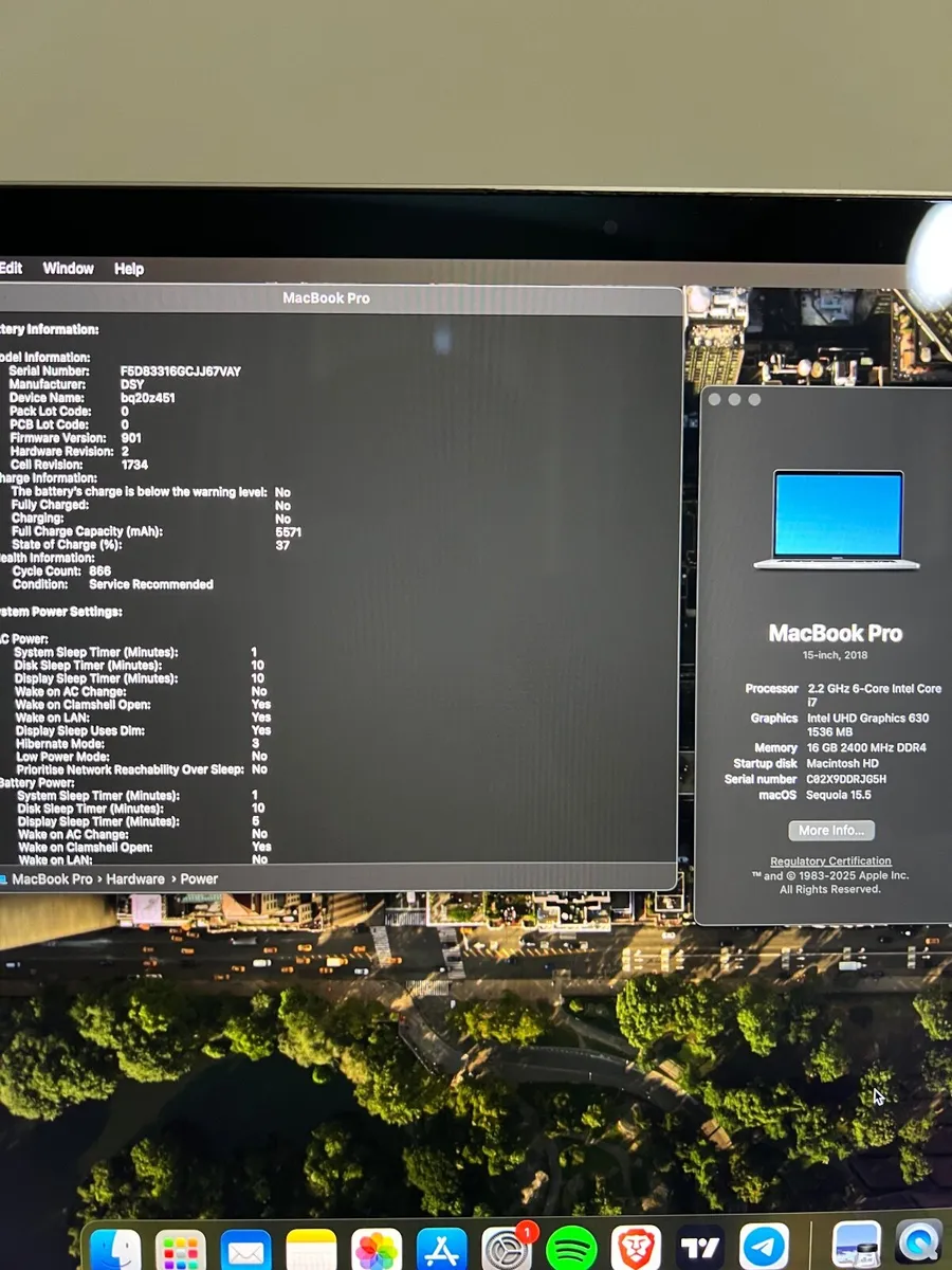 15’ MacBook Pro 2018 - Image 2