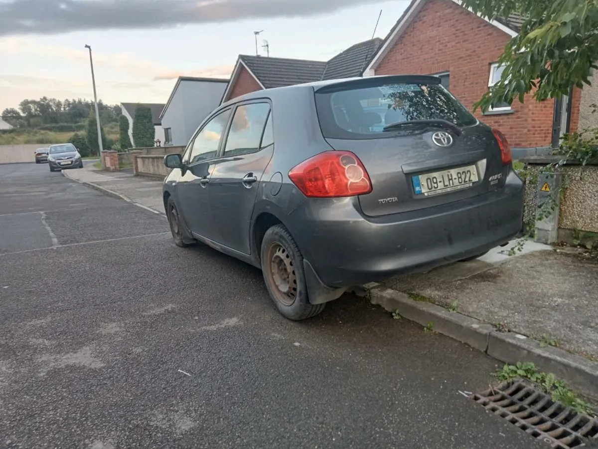 Toyota Auris - Image 2