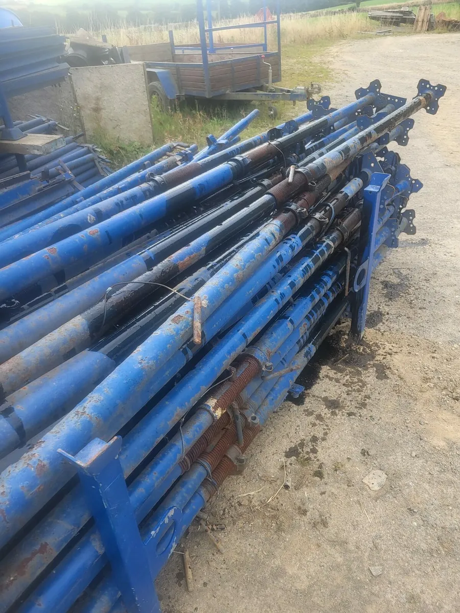 Acrojacks construction - Image 1