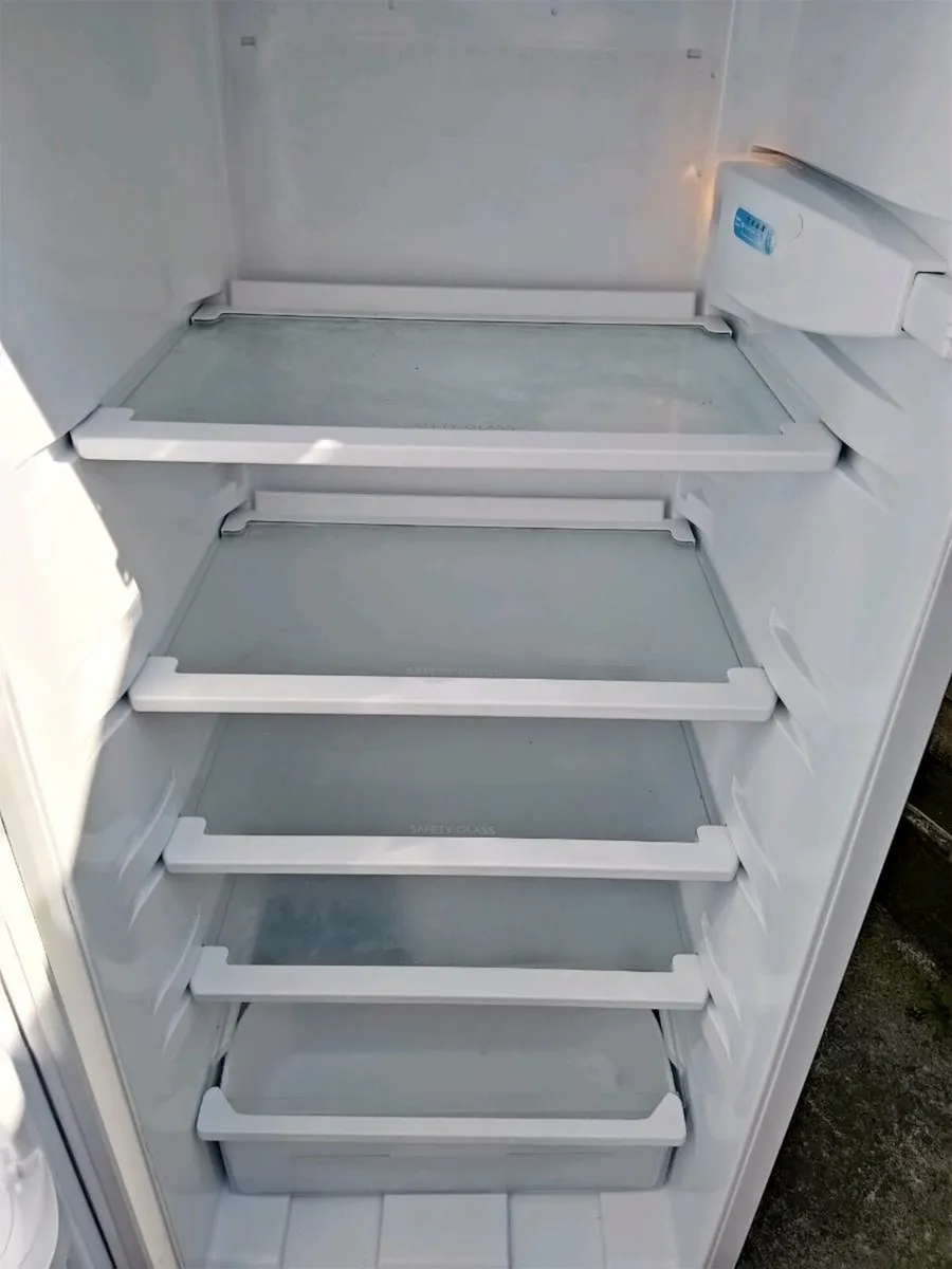 Fridge - Image 2
