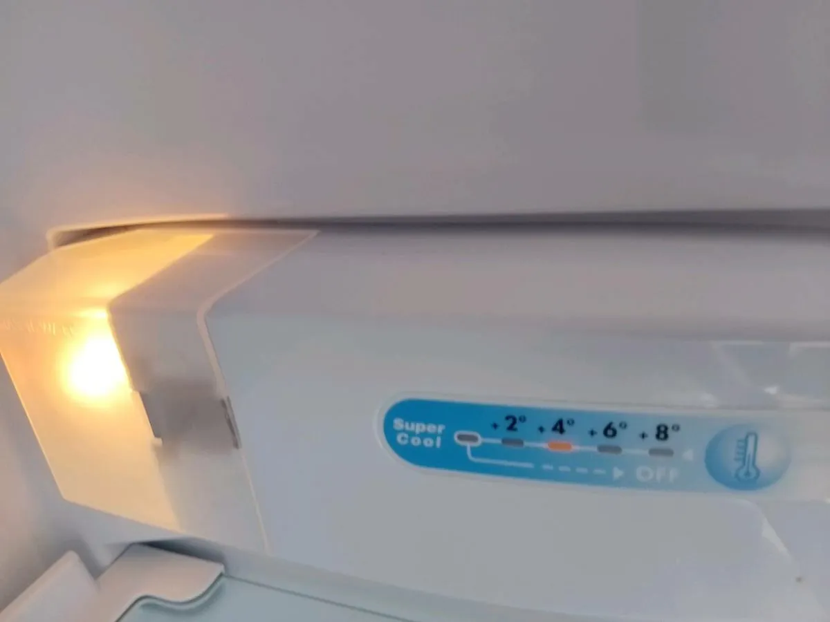 Fridge - Image 4