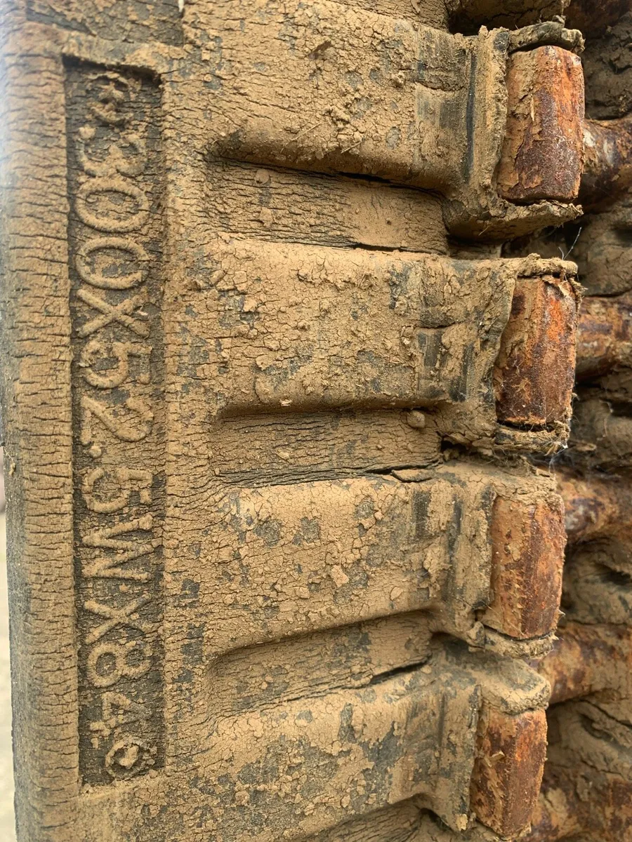 Track for digger - Image 3