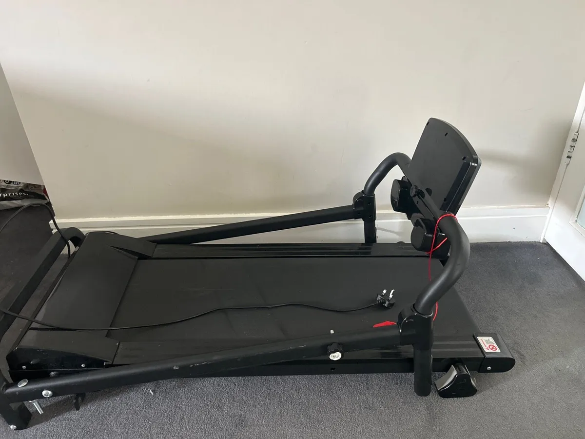 Treadmill - Image 3