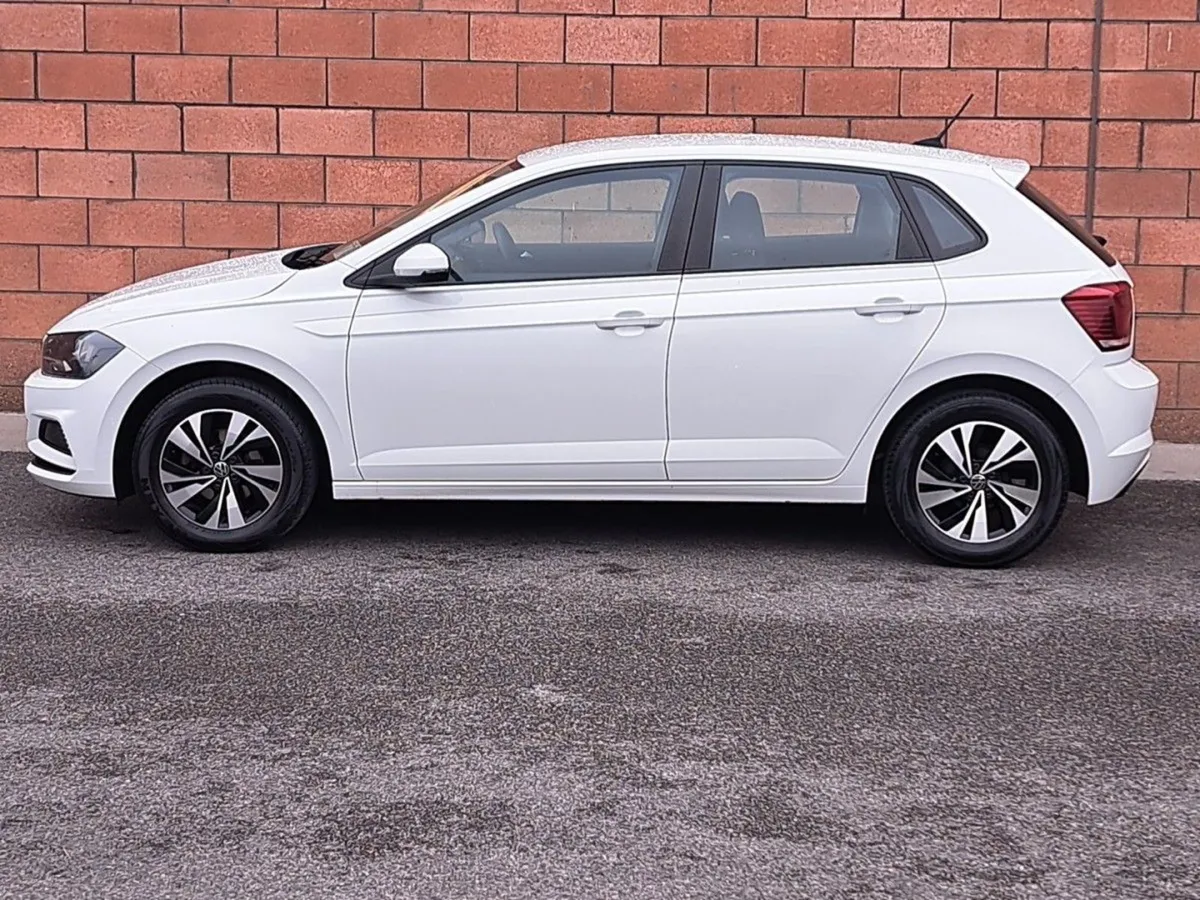 Volkswagen Polo Trendline Model 1.0 Petrol. - Image 4