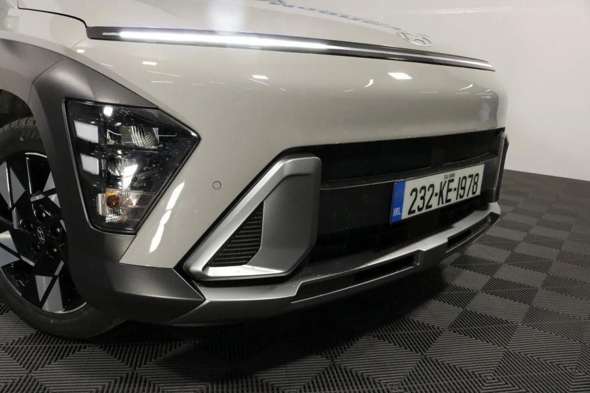 Hyundai Kona Hybrid Elegance 1.6l Petrol Automati - Image 3