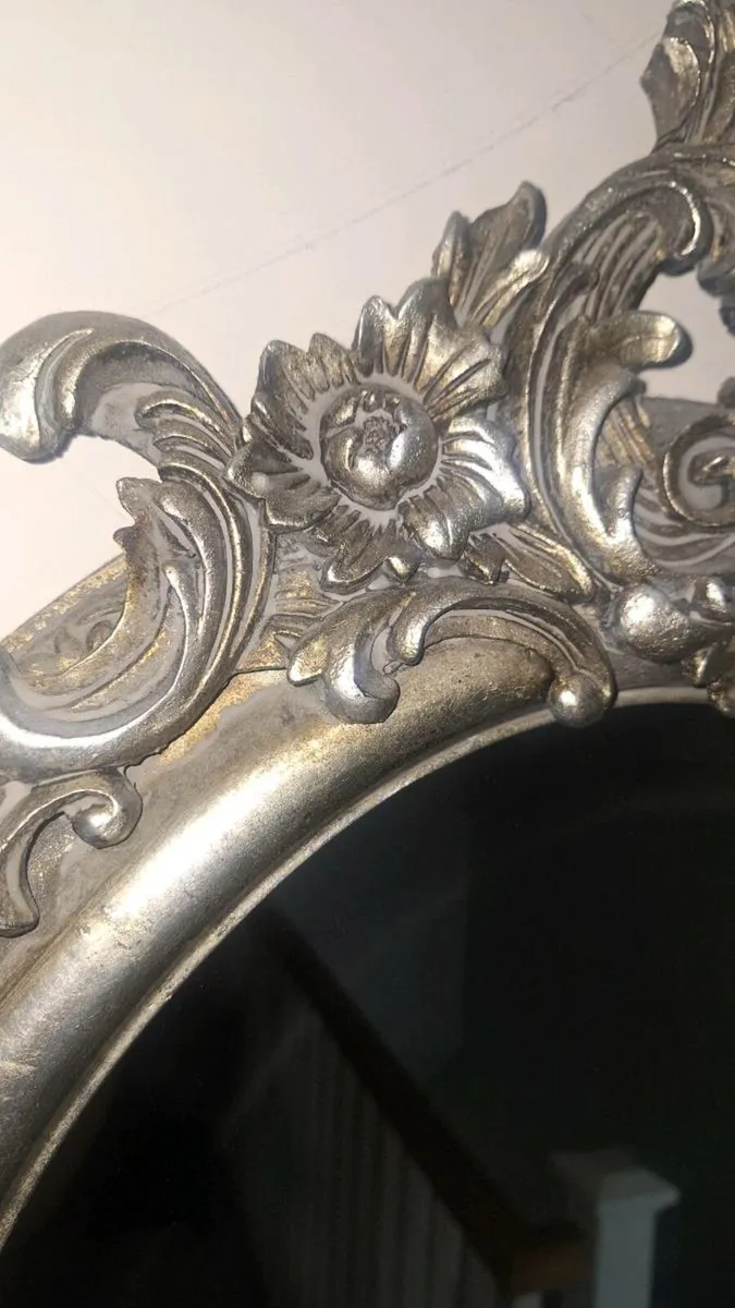 Mirrors - Image 3