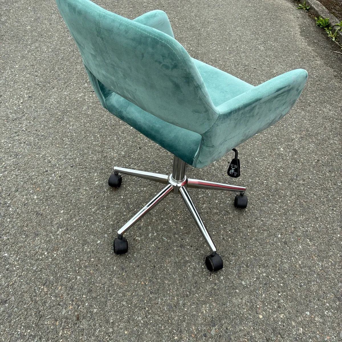 Velvet office / desk chair - Image 4