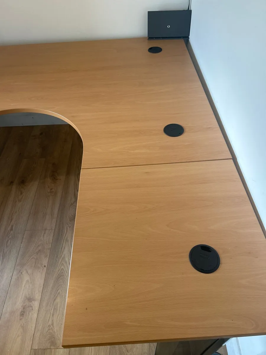 Office Desk - Image 2