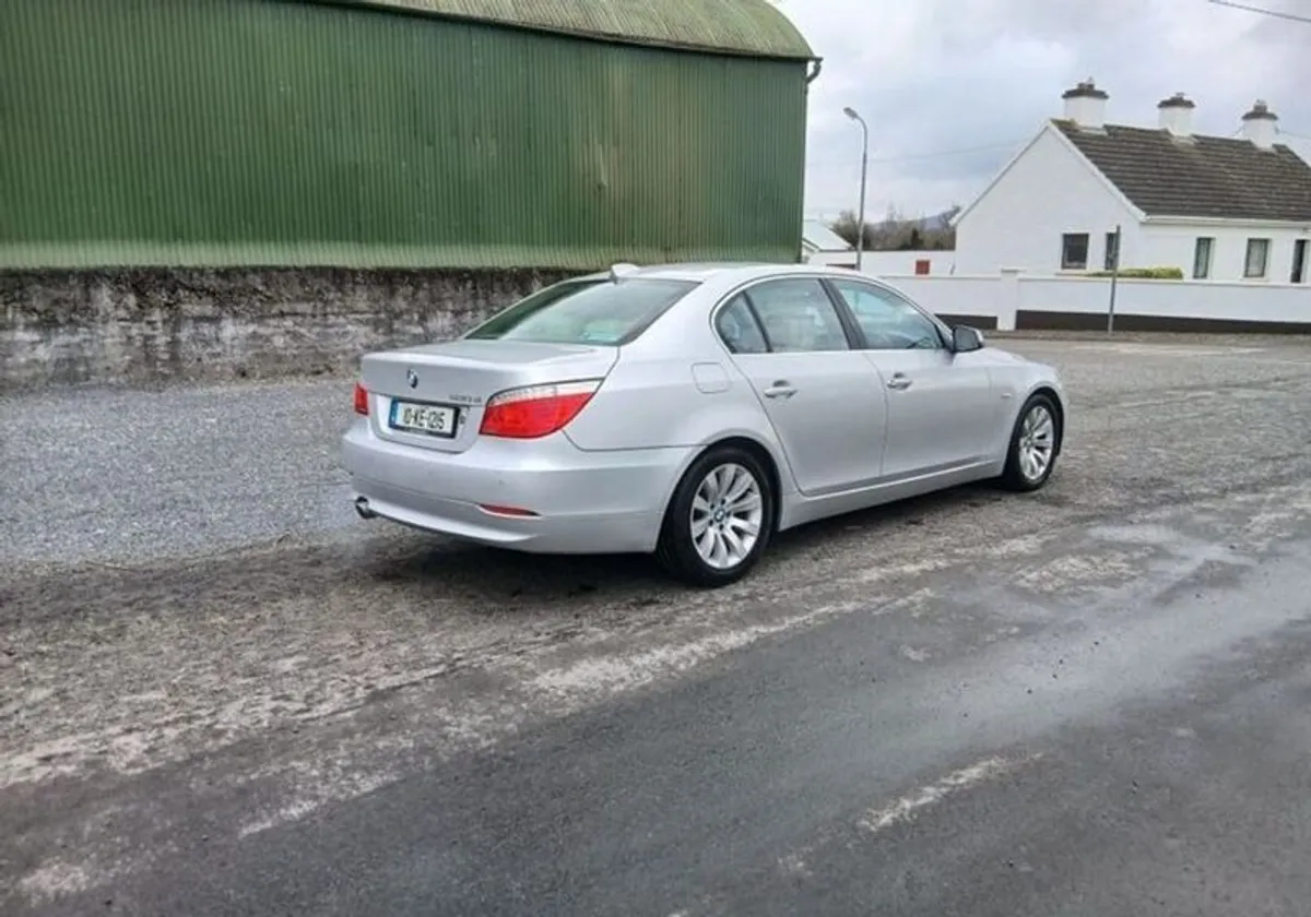 2010 Bmw 520D - Image 4
