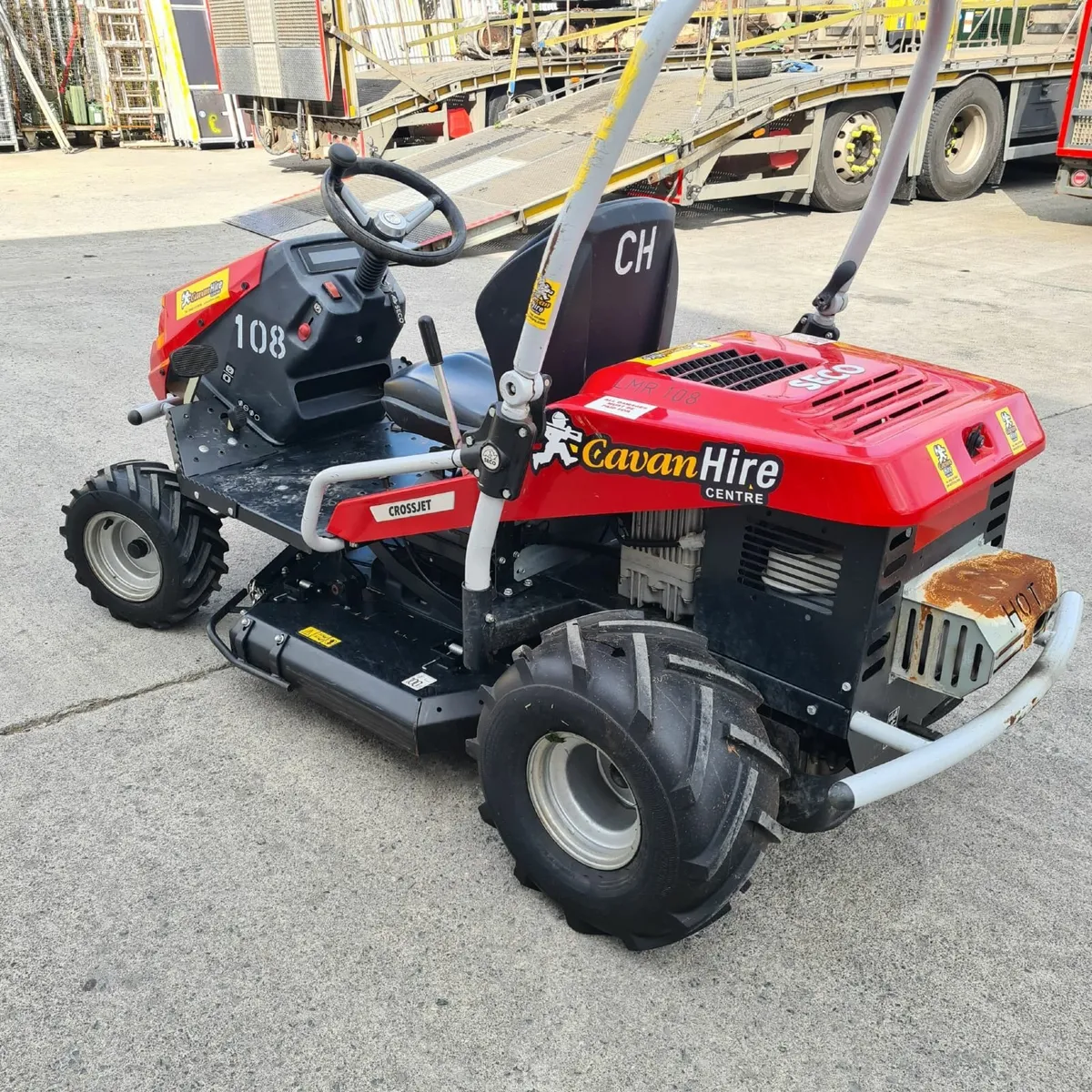 Ride On Lawnmower, Bruschcutter / Tractor Mower, - Image 1