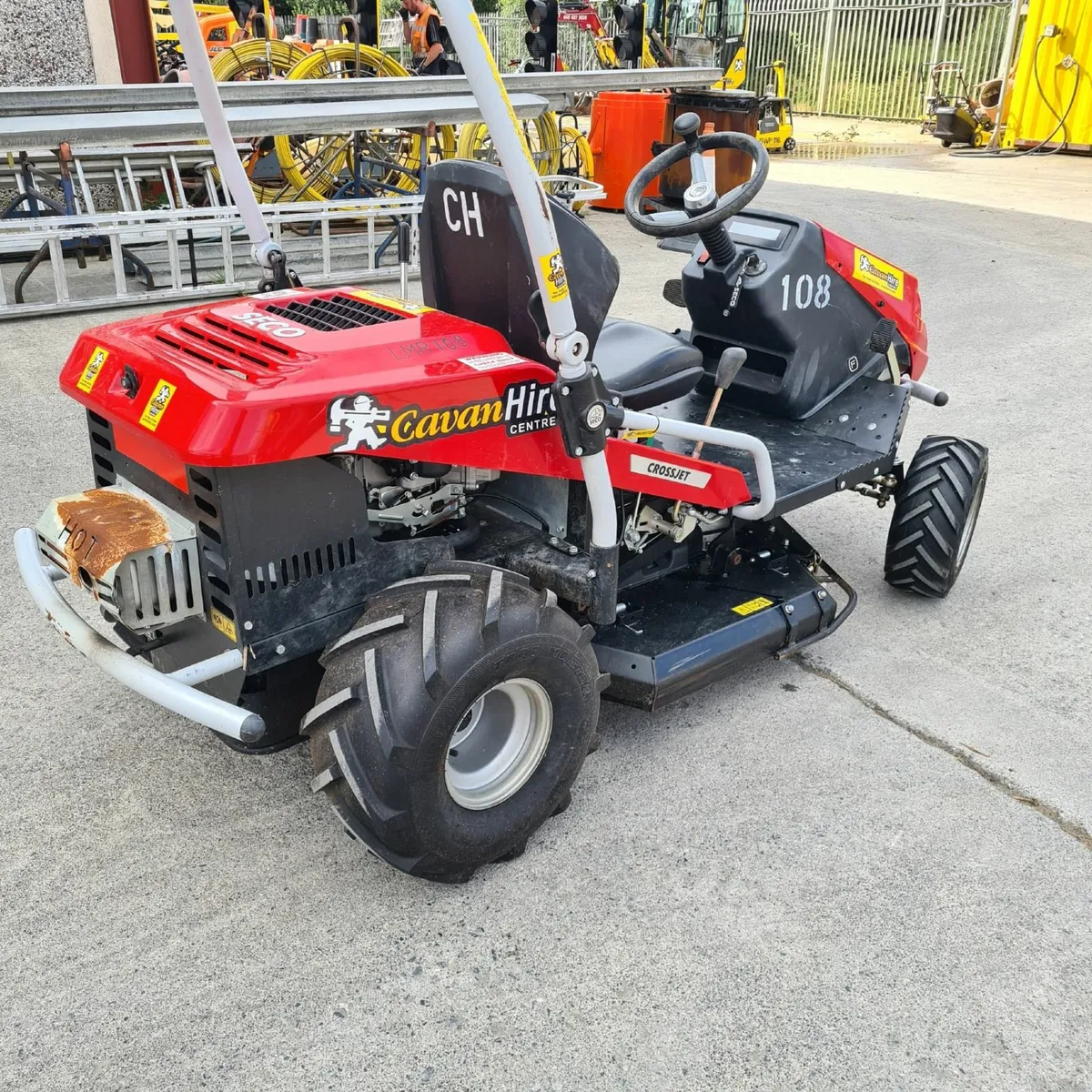 Ride On Lawnmower, Bruschcutter / Tractor Mower, - Image 2