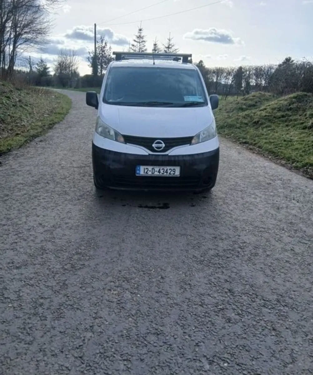 2012 Nissan Nv200 Diesel - Image 2