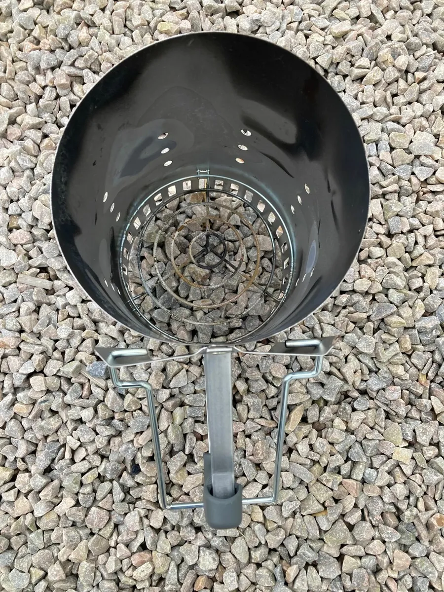 Weber Compact Rapid Fire Chimney Starter - Image 2