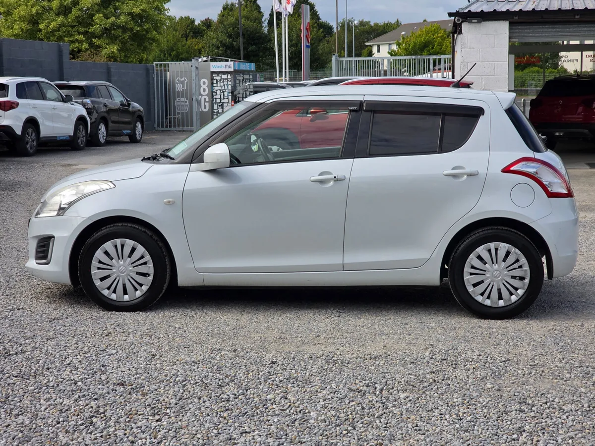 Suzuki Swift 2014 Automatic - Image 4