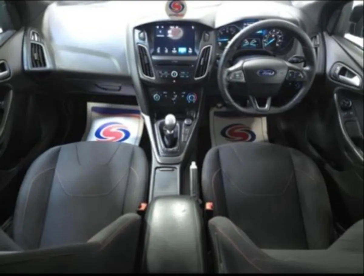 FOCUS ST LINE TOP SPEC - Image 4