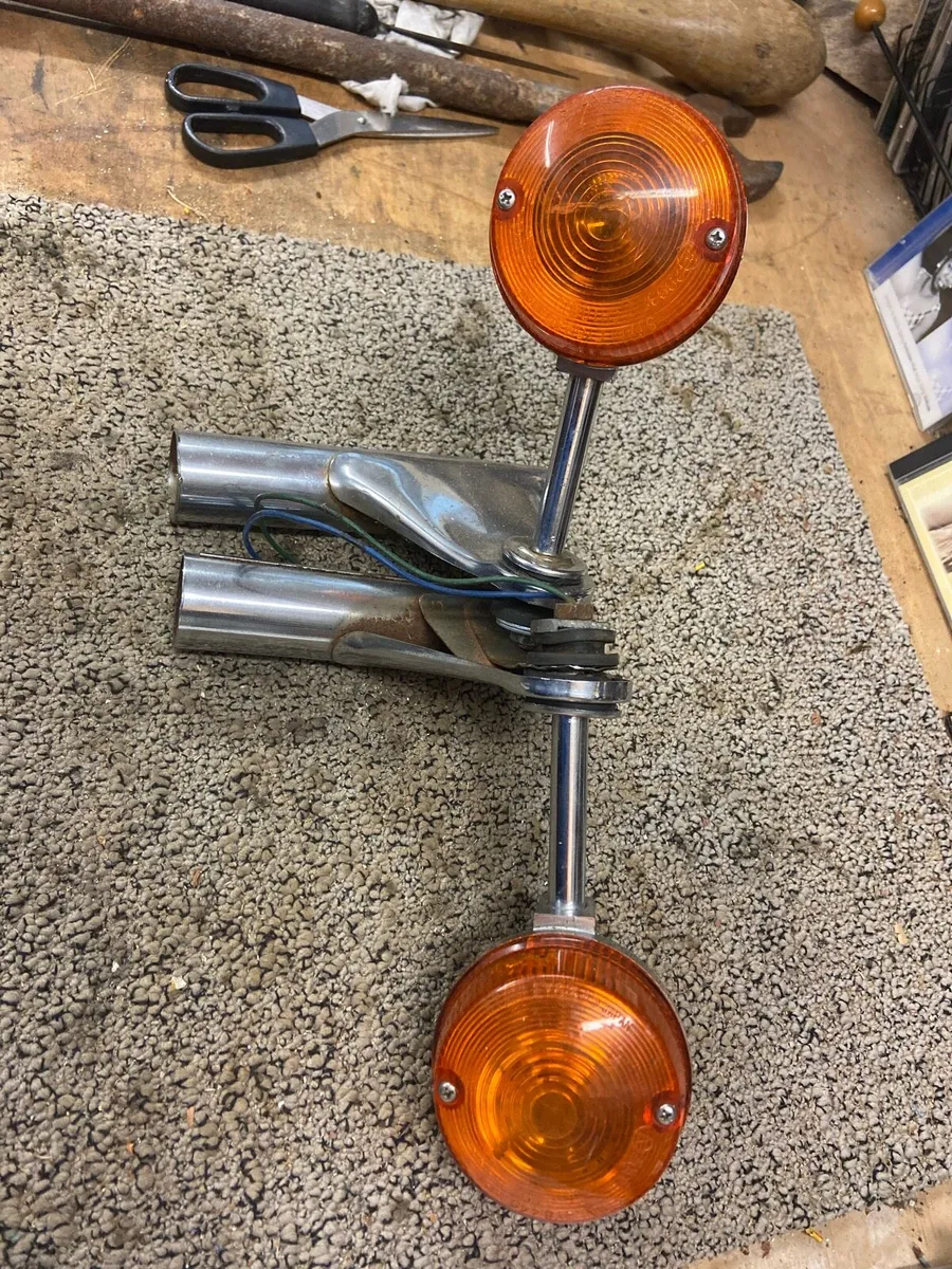 Kawasaki z650 indicators - Image 1