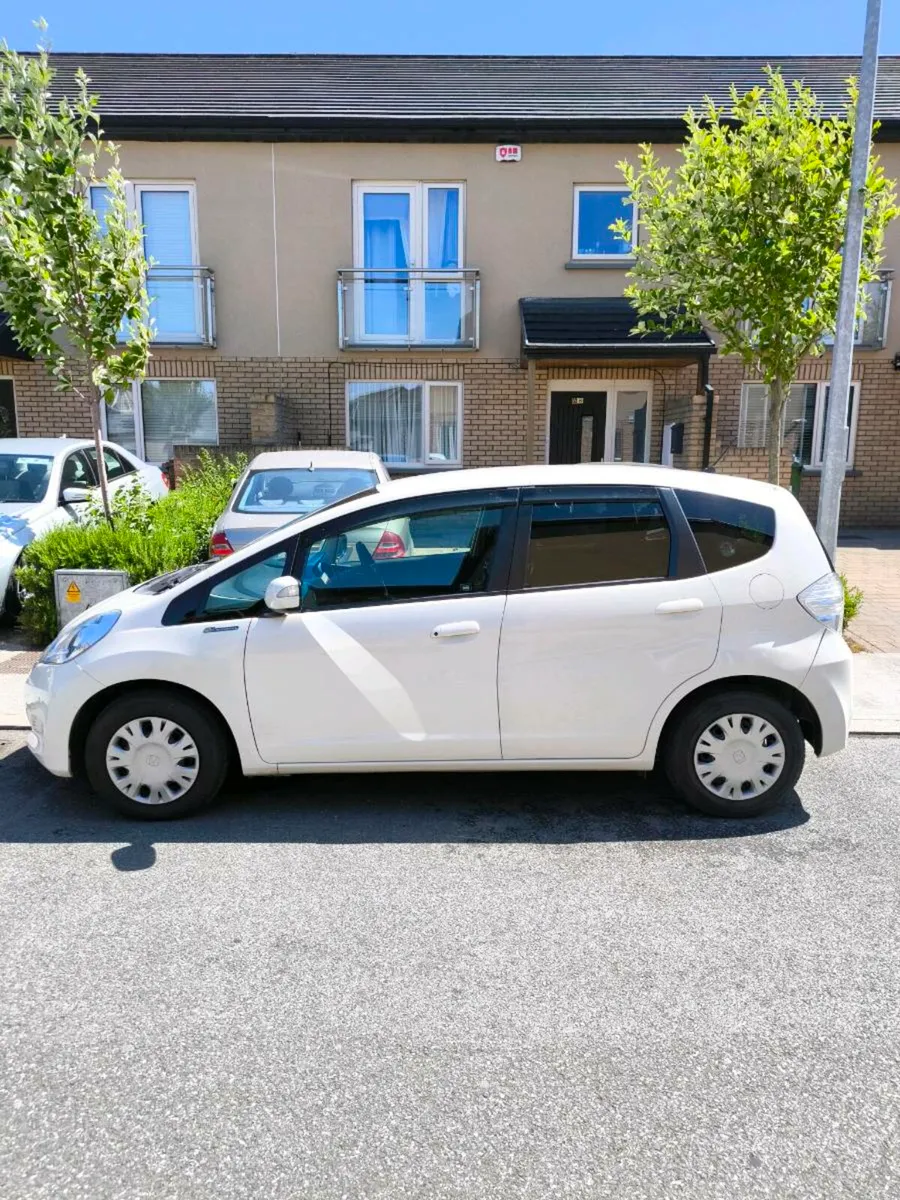 €6450 Honda fit 126k km Auto Nct02/26 - Image 2